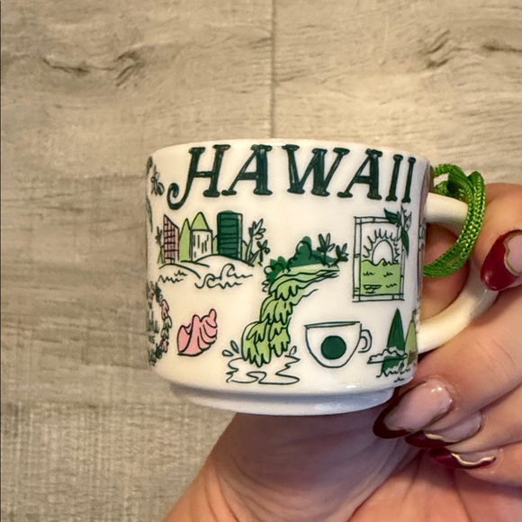 Starbucks Hawaii Mug ornament with Tropical Illustrations - Picture 4 of 6
